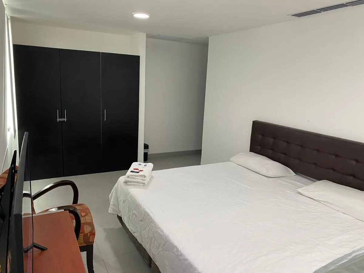 1330 Quo Luxury Room 1 Minute To Airport Guayaquil