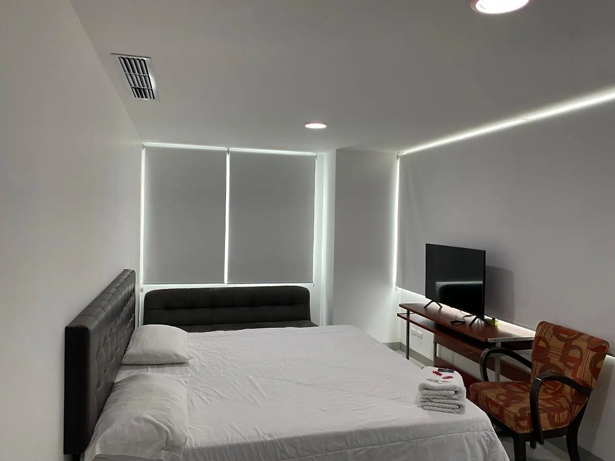 1330 Quo Luxury Room 1 Minute To Airport Guayaquil 0*,  Ekvádor